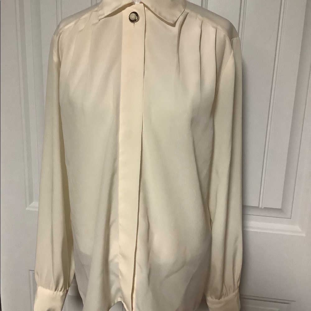 Blouse - Picture 2 of 6